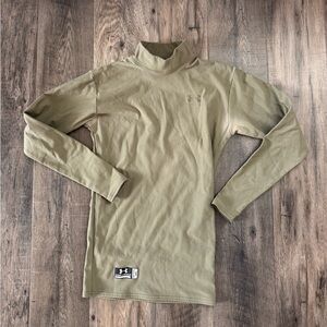 Under Armour Women’s Tactical long-sleeve